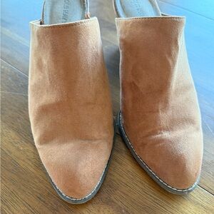 Old Navy Tan Mules